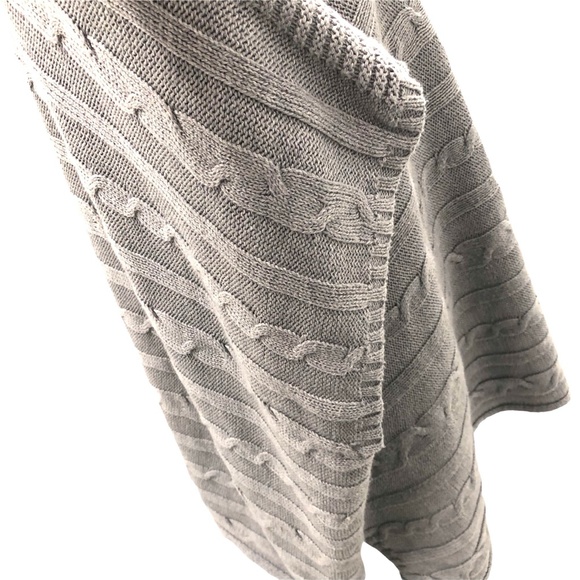 OLD NAVY HORIZONTAL CABLE KNIT GRAY BOATNECK PONCHO COTTON/RAYON SWEATER - Picture 6 of 11